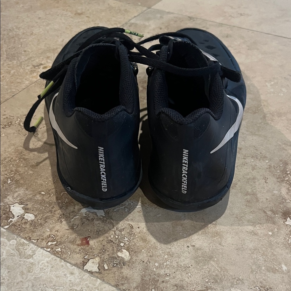Nike Black Athletic Shoes for Men - Picture 2 of 5